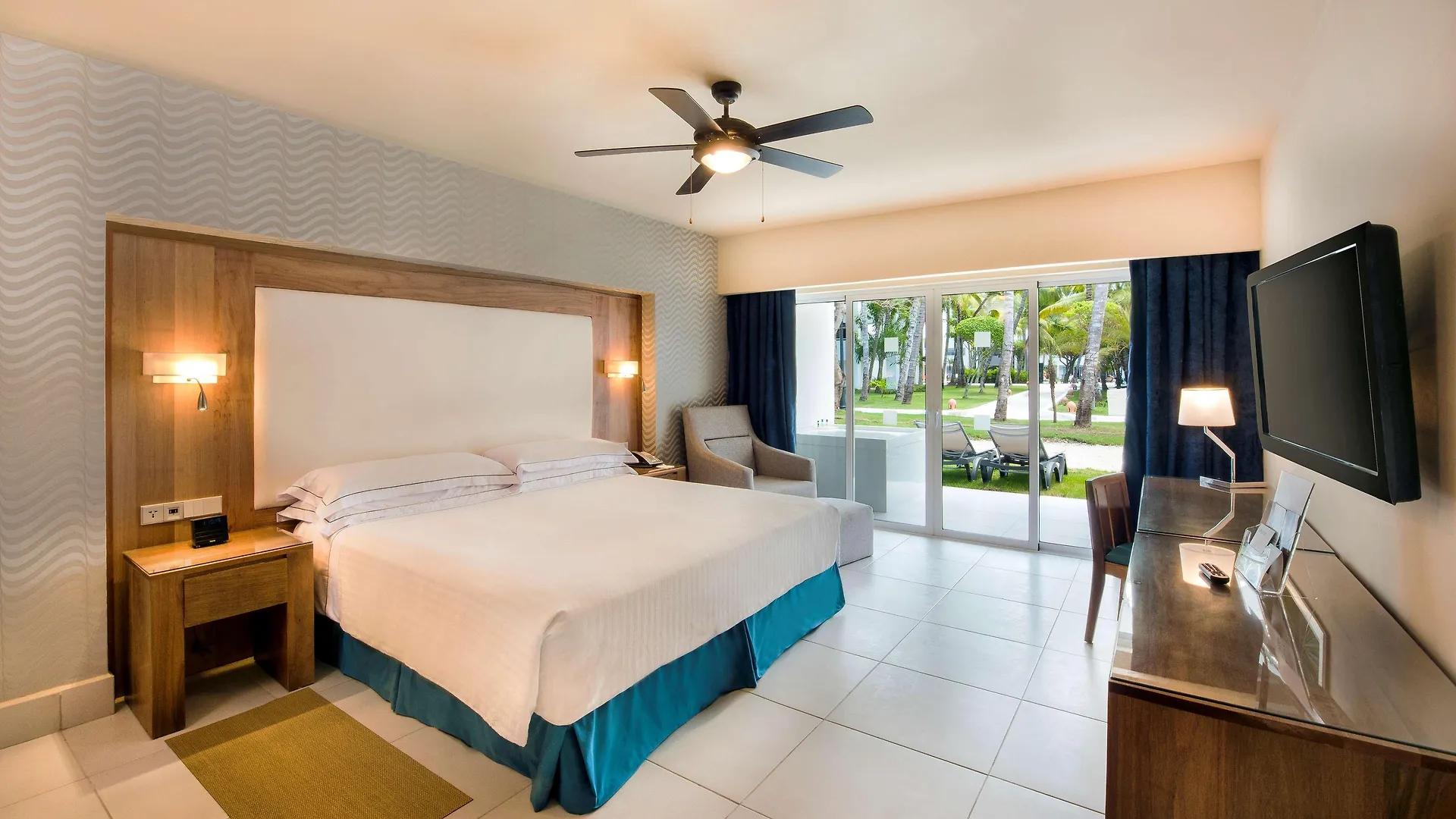 Occidental Punta Cana 5*,